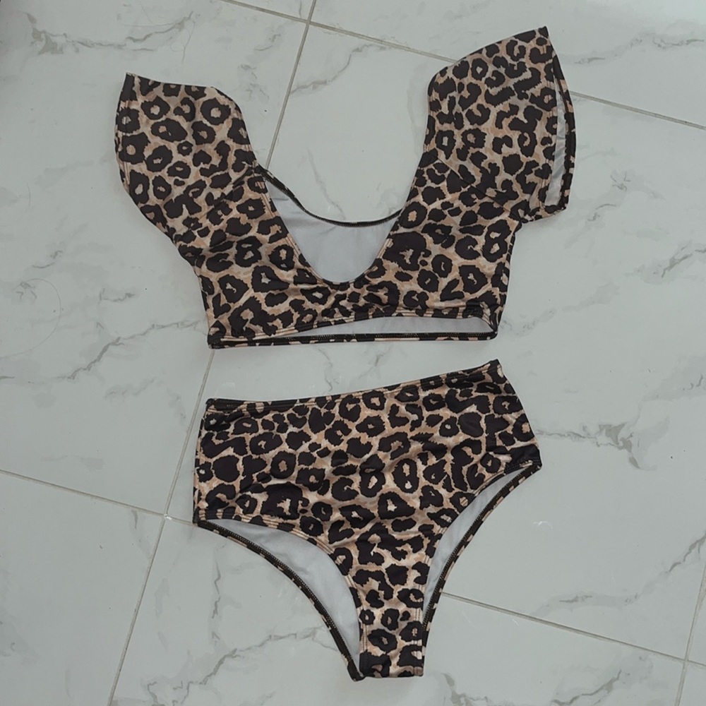 CHEETAH PRINT SWIMSUIT